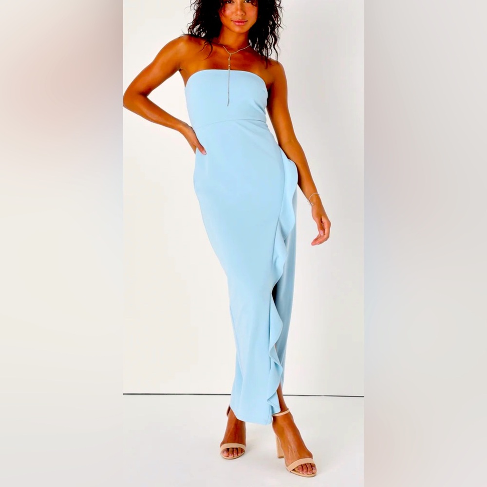Lulus ruffle strapless light blue dress small  (New)